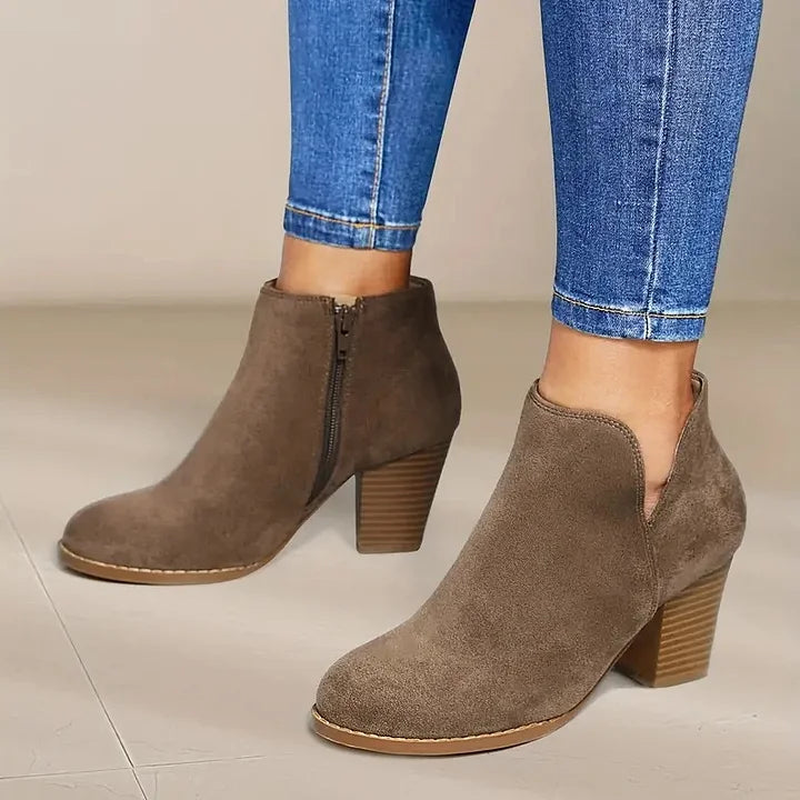 Stella® | WOMEN'S ANKLE BOOTS WITH CHUNKY HEEL