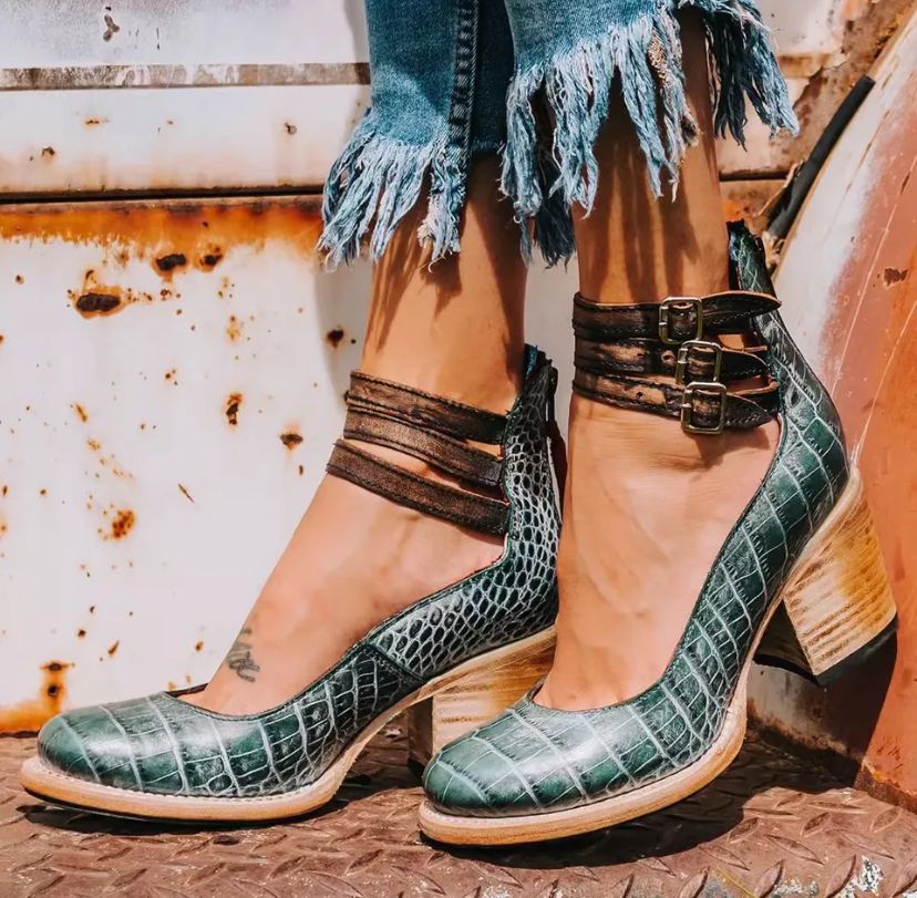 Violet® | Elegant Shoes