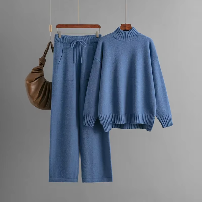 Briar® | Elegant Set with Long-Sleeve Blouse and Straight Pants