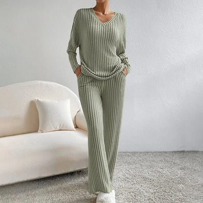 Ellery® | Comfortable Knitting Set