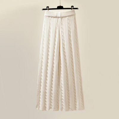 Ember® | Comfortable and Cozy Knitting Set